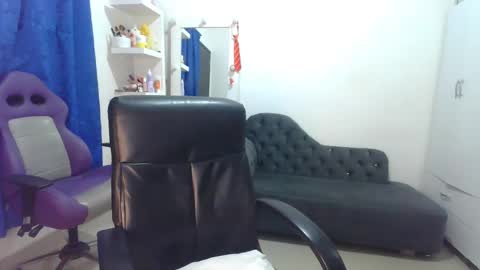 Katherine   Shedule  10pm -4 am  Colombia hour online show from February 26, 4:03 am