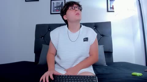 Darcy online show from January 19, 12:42 pm