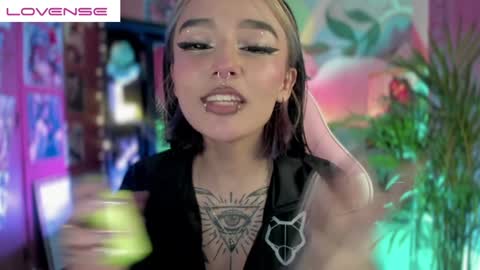 paula online show from December 30, 3:47 am