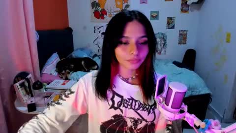 Snapshot of _dayanne_ chatting on January 6, 1:53 am Pao online show from January 6, 1:53 am