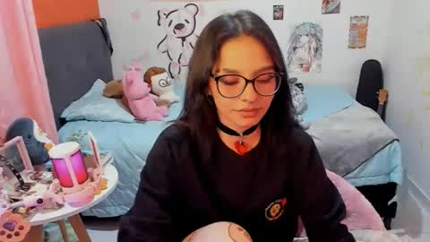 Snapshot of _dayanne_ chatting on September 29, 4:17 am Pao online show from September 29, 4:17 am