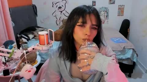 Snapshot of _dayanne_ chatting on October 20, 4:02 am Pao online show from October 20, 4:02 am