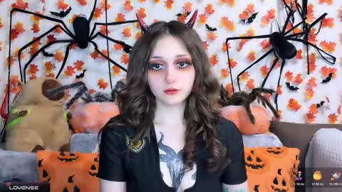 Kate online show from November 21, 5:55 pm