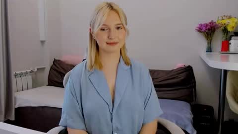 Snapshot of _dewpoint_ chatting on September 14, 7:40 am Ri online show from September 14, 7:40 am