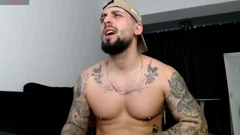 Dylan online show from April 2, 6:33 am