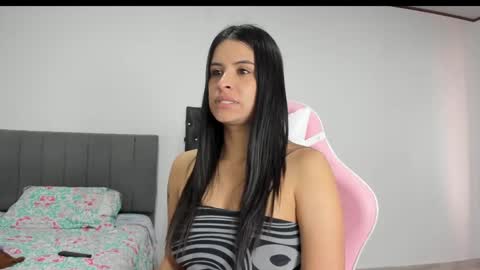 Snapshot of _elektrah chatting on February 21, 9:11 pm _elektrah online show from February 21, 9:11 pm