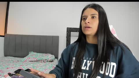 Snapshot of _elektrah chatting on February 26, 10:42 pm _elektrah online show from February 26, 10:42 pm