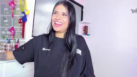 Snapshot of _elektrah chatting on October 11, 8:51 pm _elektrah online show from October 11, 8:51 pm