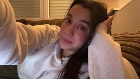 Snapshot of _elena_barra chatting on November 20, 8:52 pm elena barra online show from November 20, 8:52 pm