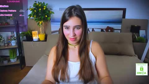 Snapshot of _eliizabeth__ chatting on October 24, 9:55 pm Lizzy online show from October 24, 9:55 pm