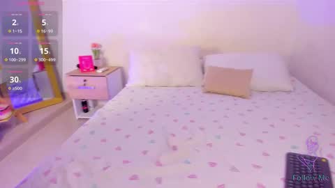 Elizabeth online show from November 13, 2:43 am