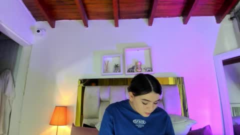 Isabella online show from December 15, 12:09 pm