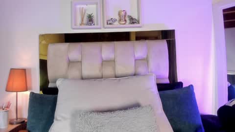 Isabella online show from April 7, 12:16 pm