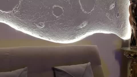 _emmawalka online show from October 1, 9:43 pm