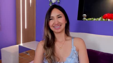 _emmawalka online show from November 27, 8:44 pm