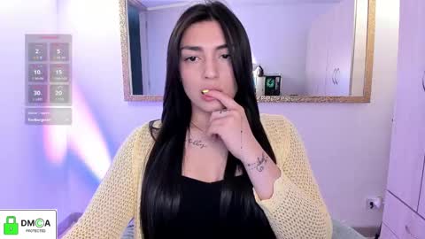 Snapshot of _ericavanderhill_ chatting on November 23, 10:20 pm Erica Vanderhill online show from November 23, 10:20 pm