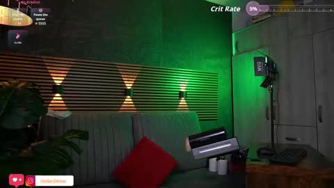 Snapshot of _eufrates_ chatting on November 15, 11:32 pm EUFRATES online show from November 15, 11:32 pm