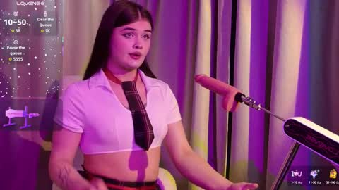 Snapshot of _evalane chatting on October 6, 8:01 am Eva Lane online show from October 6, 8:01 am