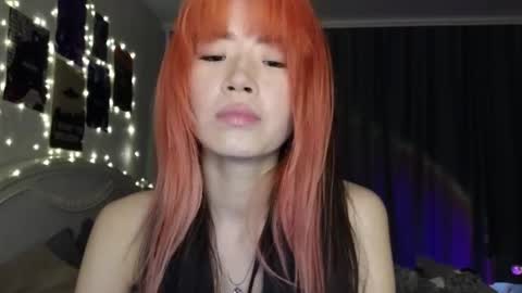 EveEva online show from March 4, 3:11 am