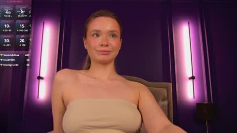 Florence online show from December 9, 9:17 am