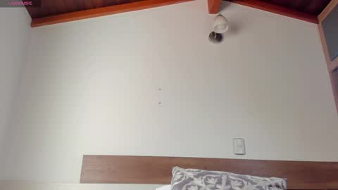 Snapshot of _fullmoon chatting on November 10, 7:13 pm fullmoon online show from November 10, 7:13 pm