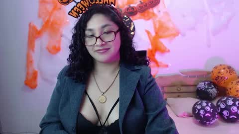 Snapshot of _gia_dior chatting on October 10, 8:30 pm Gia Independent model online show from October 10, 8:30 pm