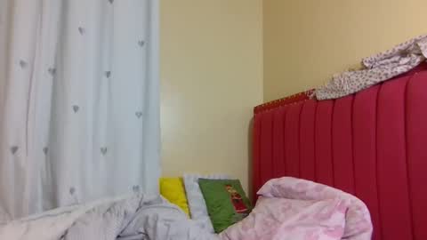 Snapshot of _goldie chatting on October 20, 3:40 am Goldie online show from October 20, 3:40 am