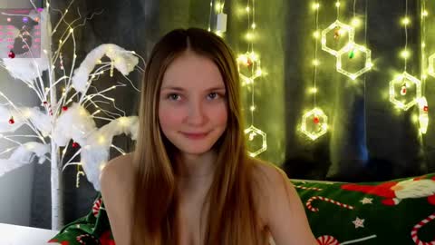 Snapshot of _green_green_ chatting on December 30, 7:37 am Milly online show from December 30, 7:37 am