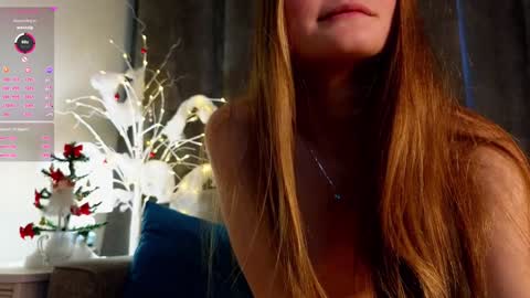 Snapshot of _green_green_ chatting on January 9, 7:21 am Milly online show from January 9, 7:21 am