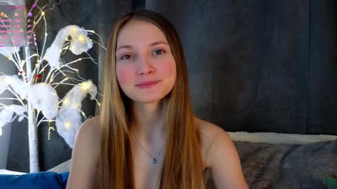 Snapshot of _green_green_ chatting on January 11, 1:16 am Milly online show from January 11, 1:16 am