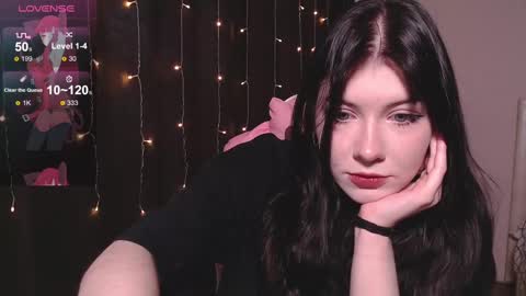 Snapshot of _gummybears_ chatting on March 4, 8:35 am Tori online show from March 4, 8:35 am