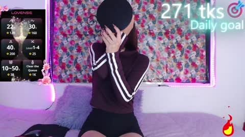 Gwen online show from January 19, 4:44 am