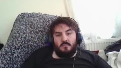  hasanhz.  online show from February 16, 10:44 am