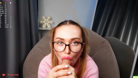 Veronica online show from December 11, 10:06 pm