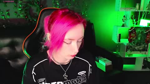 Helen Carter 3  Next stream   2330 MSC online show from January 5, 8:31 pm