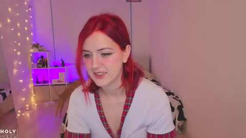 Snapshot of _holy_holes_ chatting on November 22, 6:34 am Anastasia online show from November 22, 6:34 am