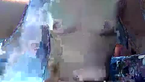 Snapshot of _hotzooey69_ chatting on December 12, 4:15 am _hotzooey69_ online show from December 12, 4:15 am