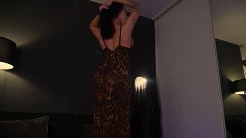 Mary online show from February 28, 3:24 pm