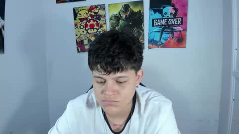 ian online show from December 16, 7:19 pm