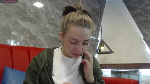 Isa online show from February 9, 2:40 pm