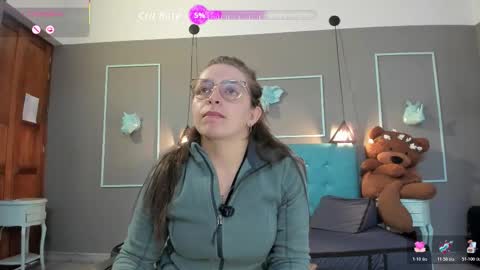 Isa online show from March 9, 12:53 pm