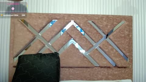 Isa online show from April 13, 12:43 pm