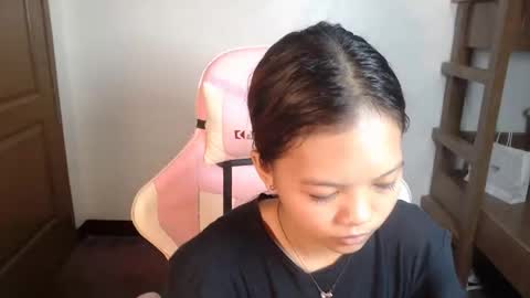 Jen online show from May 9, 4:56 pm
