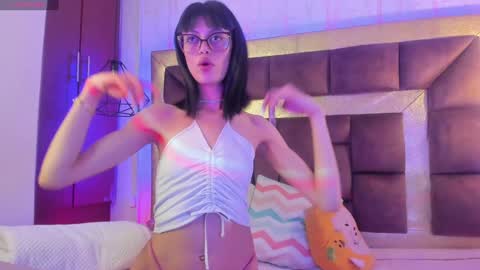 Snapshot of _jessy_moon_ chatting on January 6, 7:56 pm ... online show from January 6, 7:56 pm