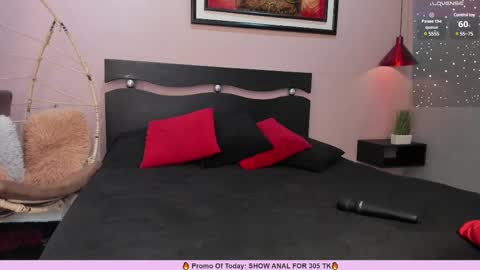    online show from March 6, 11:20 pm