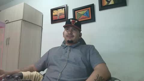 Snapshot of _jordanxxiii chatting on November 21, 4:22 am jordan online show from November 21, 4:22 am