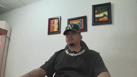 Snapshot of _jordanxxiii chatting on December 2, 3:45 am jordan online show from December 2, 3:45 am