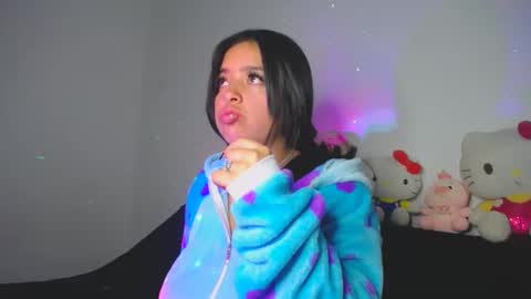 _juli17_ online show from February 18, 9:05 am