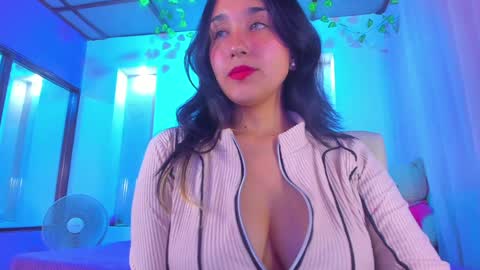 Snapshot of _julieta_love chatting on February 3, 11:05 pm julieta online show from February 3, 11:05 pm