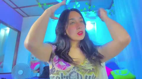 Snapshot of _julieta_love chatting on February 10, 7:49 pm julieta online show from February 10, 7:49 pm